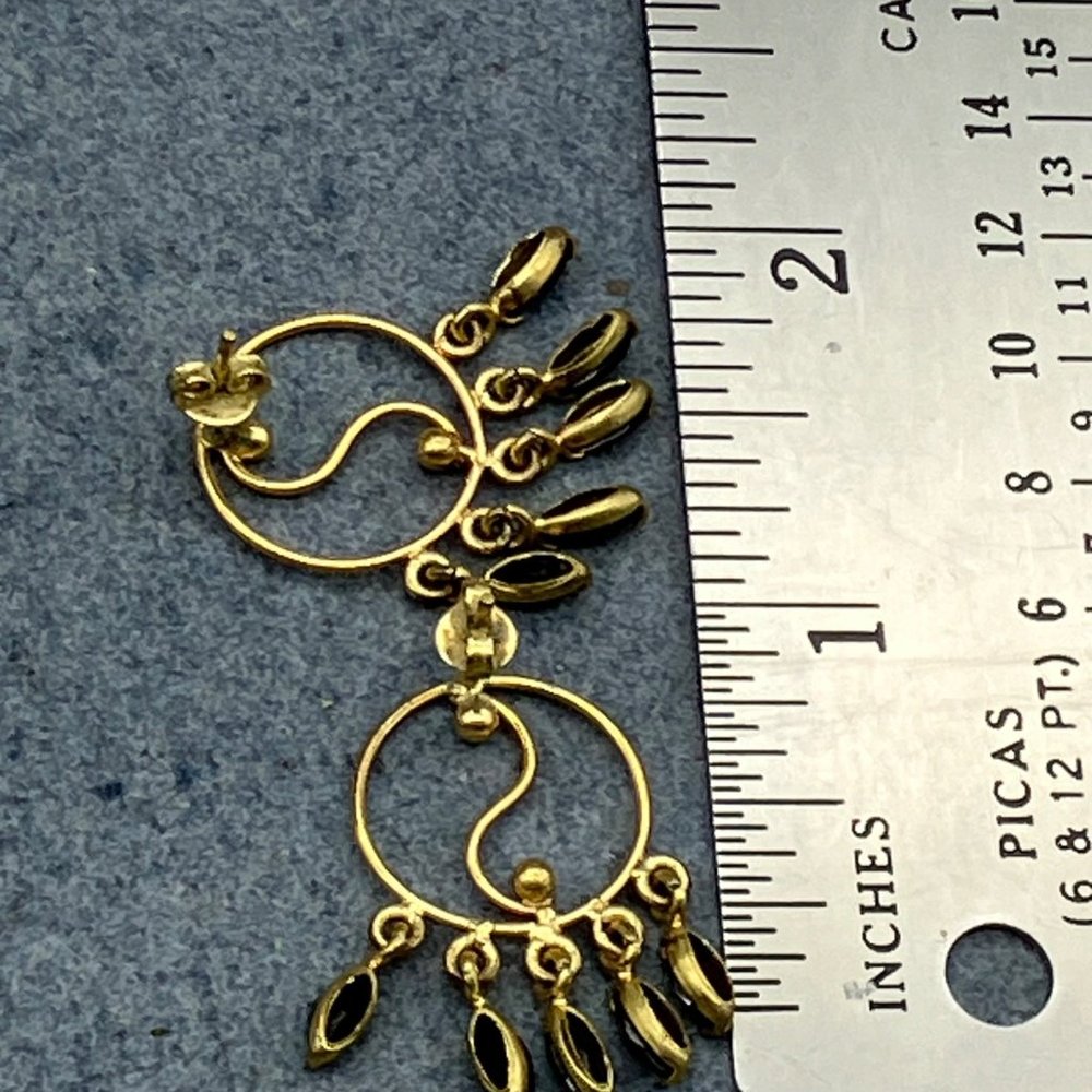 Dangle Pierced Earrings Yin Yang Gold Wire Faceted Black Ellipse Retro BoHo - Picture 5 of 5